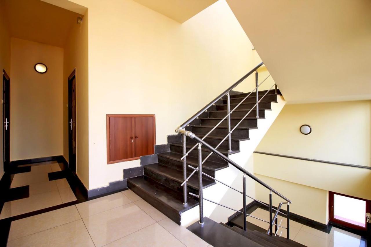Apartments In Alley Residence Ereván Exterior foto