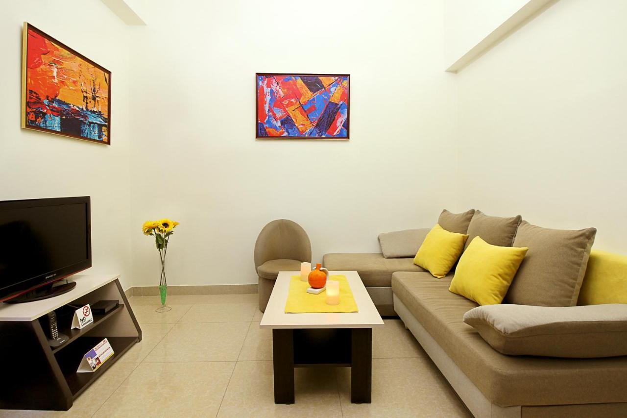 Apartments In Alley Residence Ereván Exterior foto